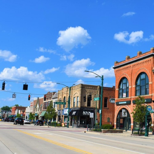 Find your perfect fit at Briggs Park of Troy a street with buildings on the side